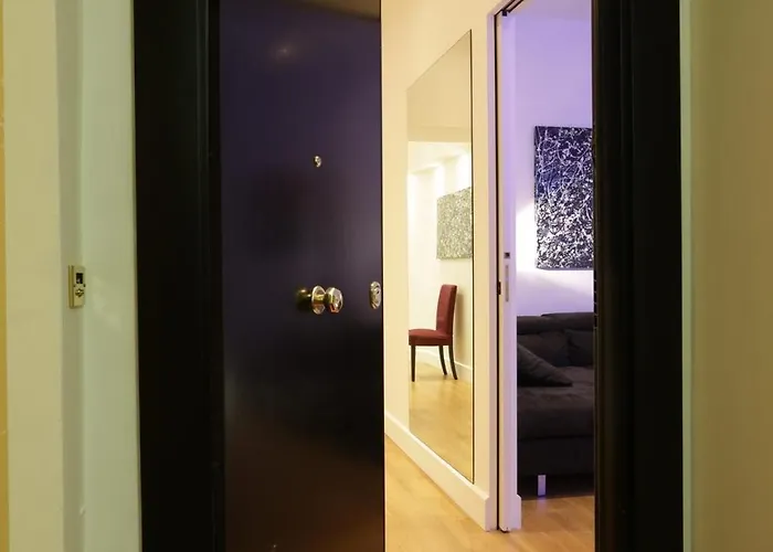 Sant'angelo Exclusive Spacious Art Apartment *