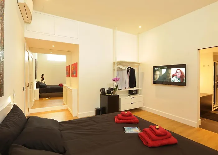 Sant'angelo Exclusive Spacious Art Apartment Rom